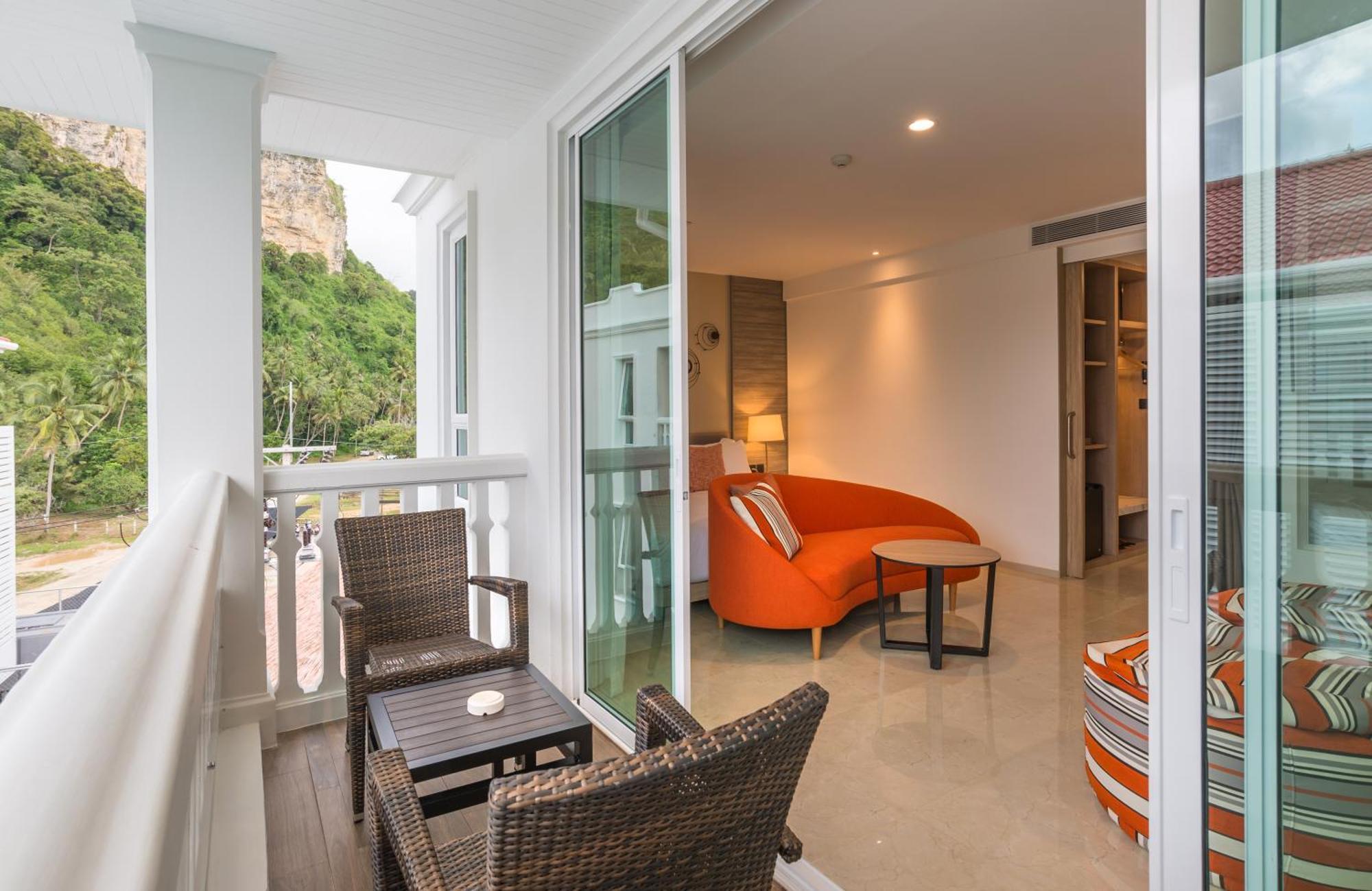 Centara Ao Nang Beach Resort & Spa Krabi Exterior foto